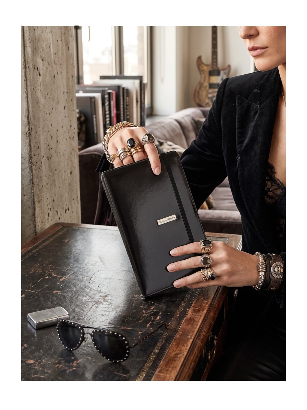 Vintage: Dolce & Gabbana D&G ©️1996 ☻ Leather Continental Wrap Wallet ☻ Black